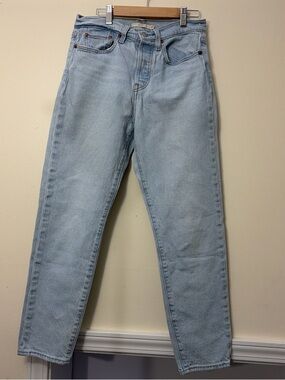 Levi's Wedgie Fit Light Wash Jeans